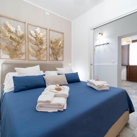 Regina Damarete Ortigia Boutique Apartment Syrakus Exterior foto